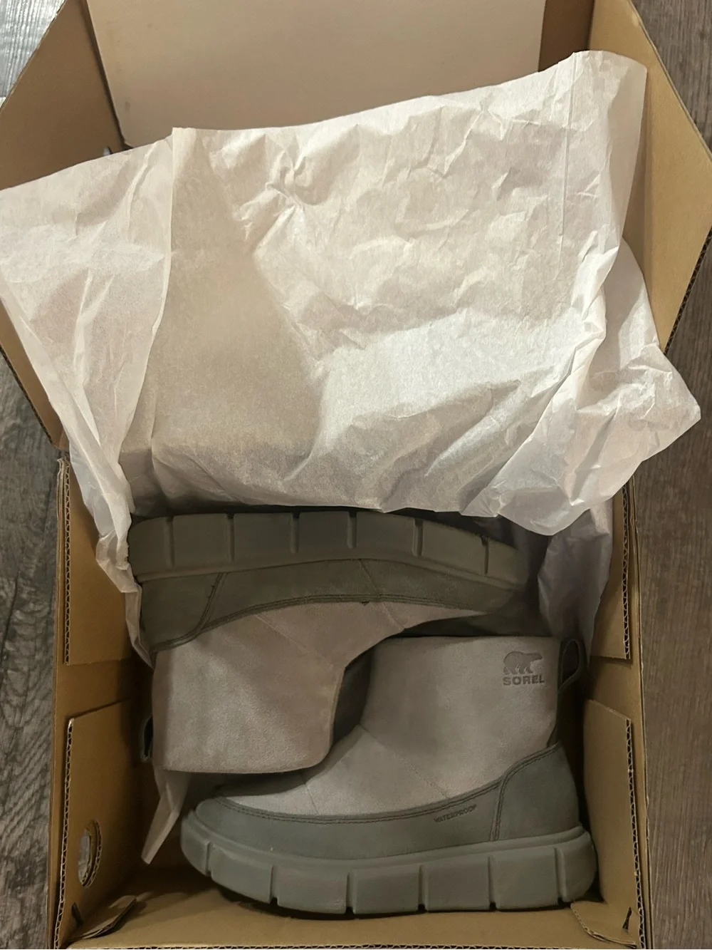 SOREL NEW w/Box,Explorer lll youth (Sz 2y) Slip-on waterproof Boots